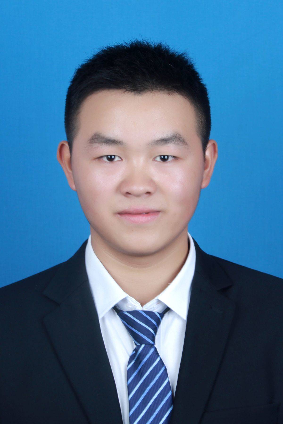 【2018级本科生】成章利